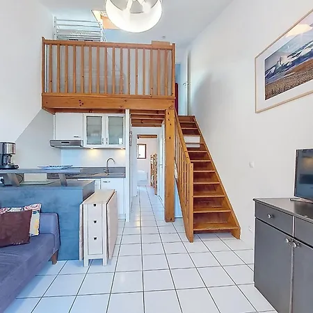 Holiday home Sud-4 By Interhome