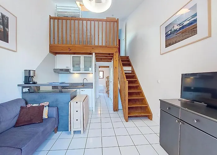 Holiday home Sud-4 By Interhome